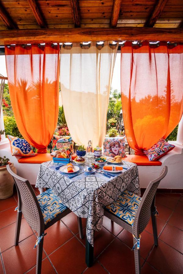 Lauricella Bed And Breakfast Λίπαρι Εξωτερικό φωτογραφία