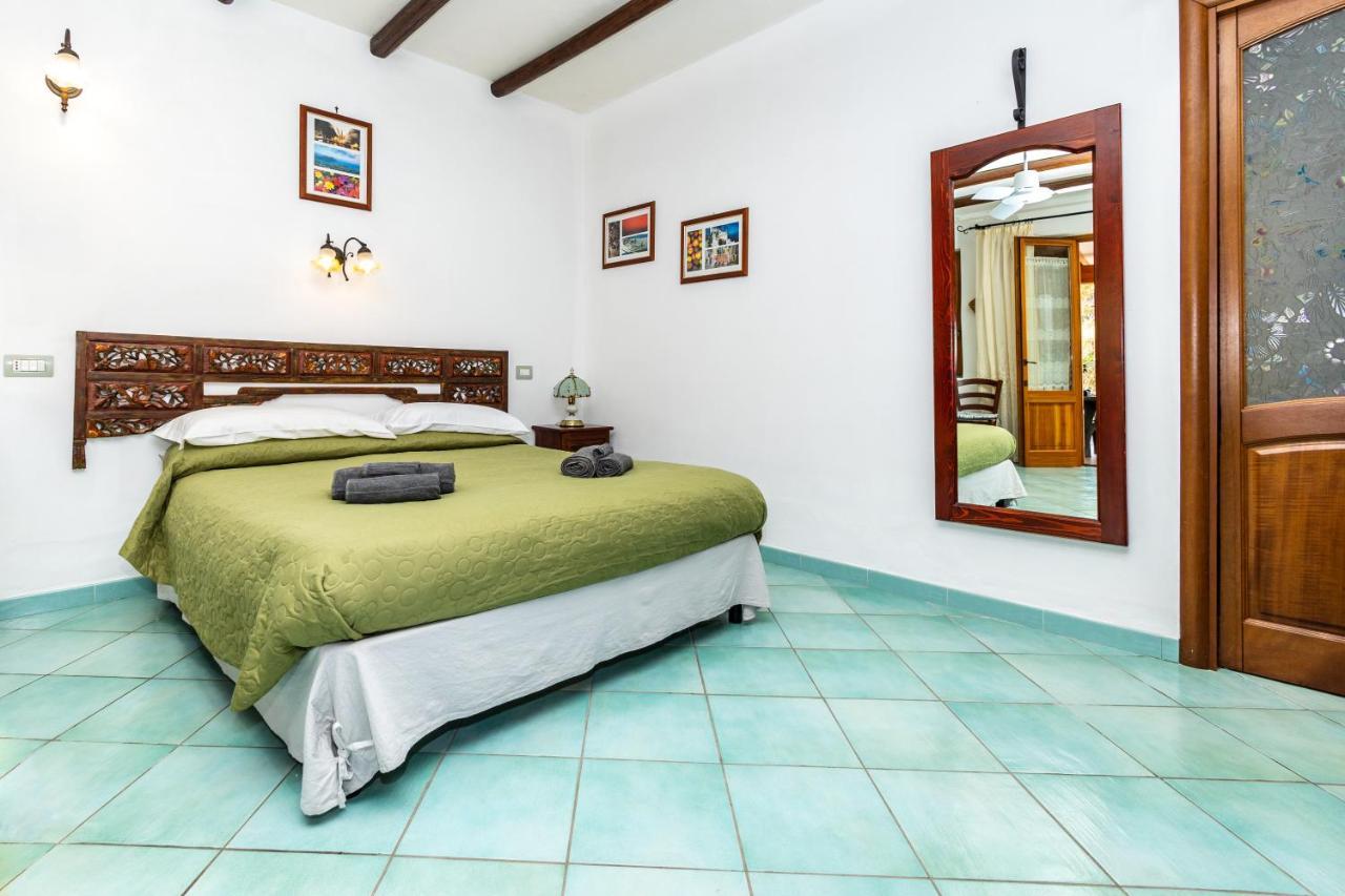 Lauricella Bed And Breakfast Λίπαρι Εξωτερικό φωτογραφία