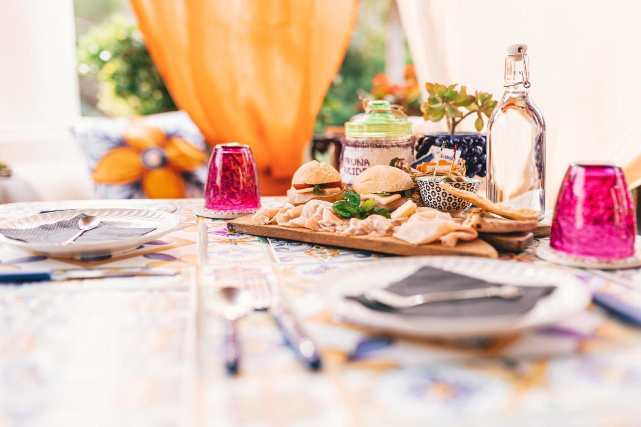 Lauricella Bed And Breakfast Λίπαρι Εξωτερικό φωτογραφία